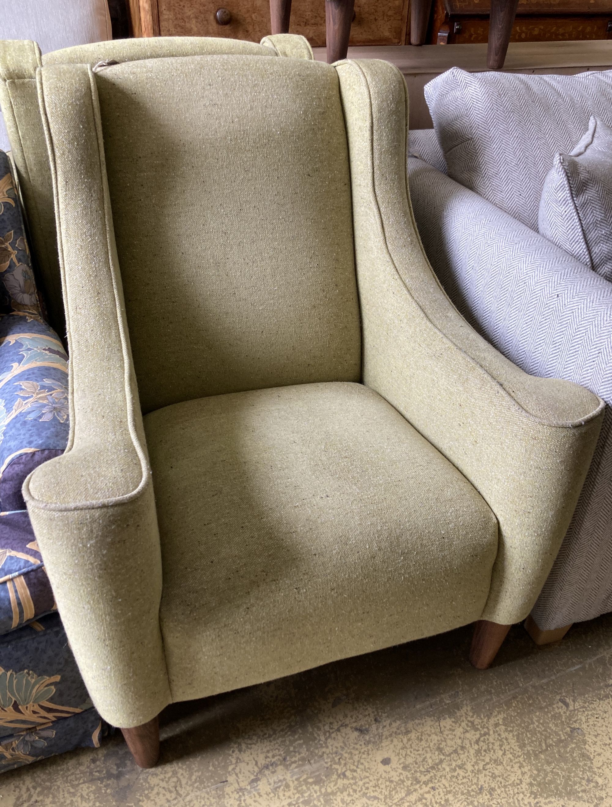 A pair of armchairs and a footstool, width 80cm, depth 75cm, height 93cm